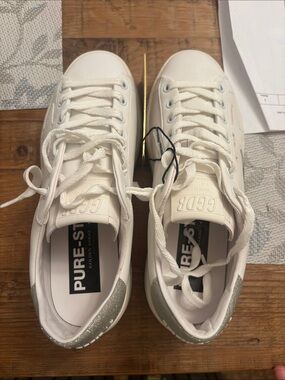 NWT Golden Goose White Sneakers with Silver Glitter Heel Tab